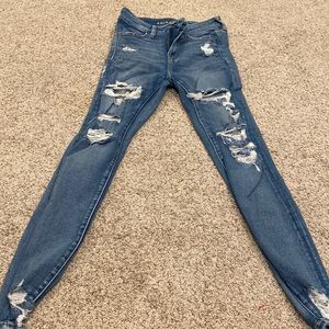 American eagle size 4 next level stretch skinny jeans!!